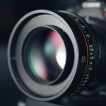 L’éloge du matériel imparfait : de la pire caméra de mes vacances au flash délicieusement rétro